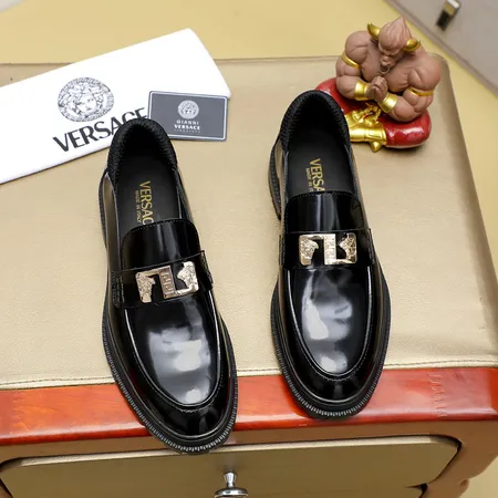 ヴェルサーチ ビジネスシューズ