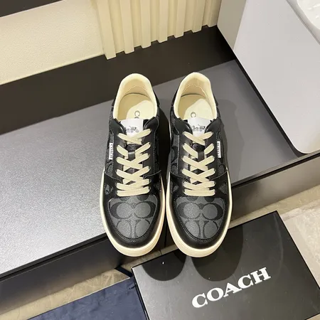 コーチ カジュアルシューズ