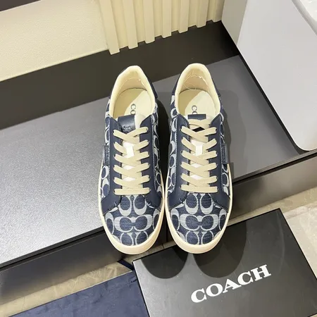 コーチ カジュアルシューズ