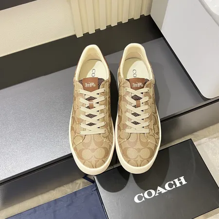 コーチ カジュアルシューズ