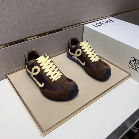 ロエベ カジュアルシューズ