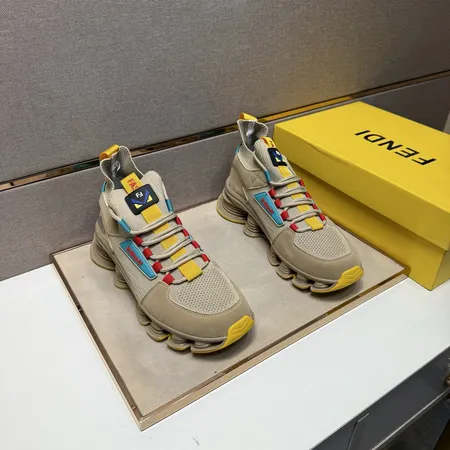 フェンディ カジュアルシューズ