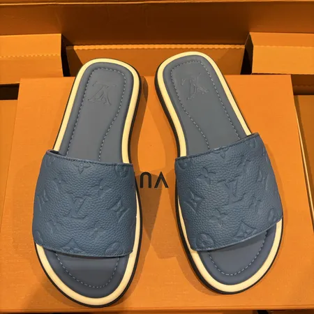 ルイヴィトン スリッパ