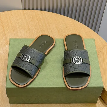 グッチ スリッパ
