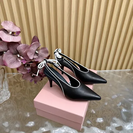 ミュウミュウ サンダル