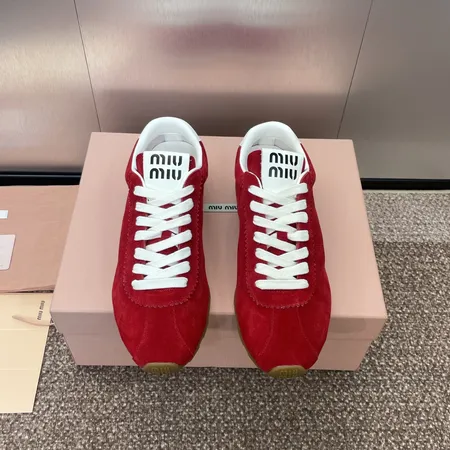 ミュウミュウ カジュアルシューズ