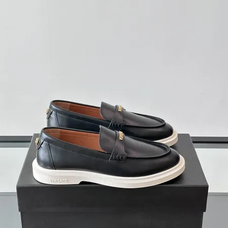 ヴェルサーチ カジュアルシューズ