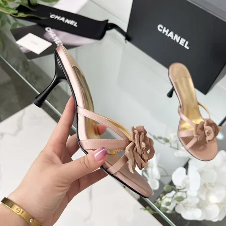 シャネル サンダル