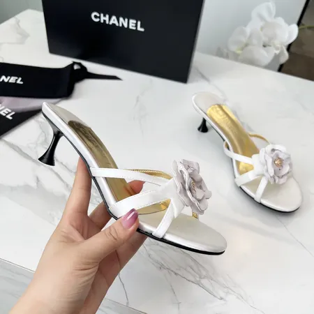 シャネル サンダル