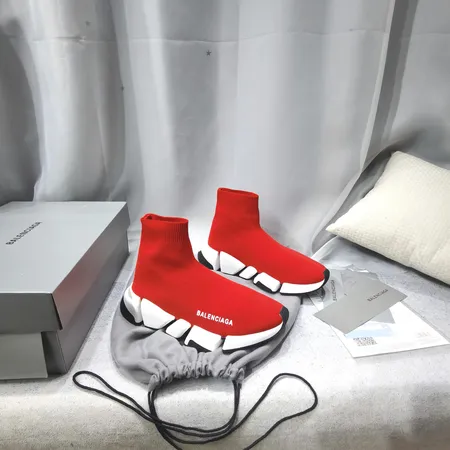 バレンシアガ カジュアルシューズ