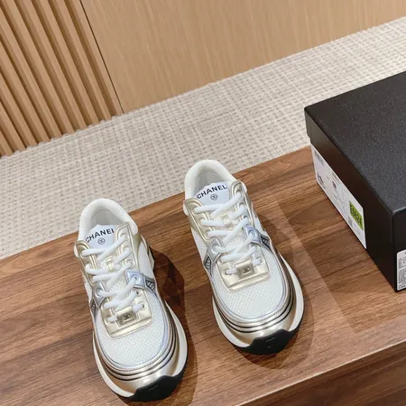 シャネル スニーカー