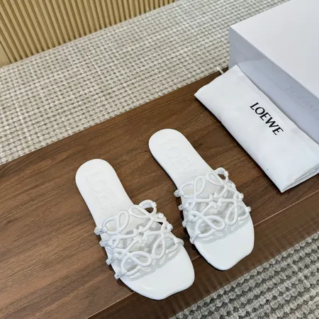ロエベ スリッパ