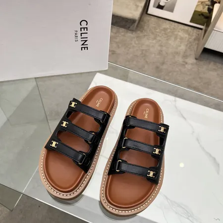 セリーヌ スリッパ