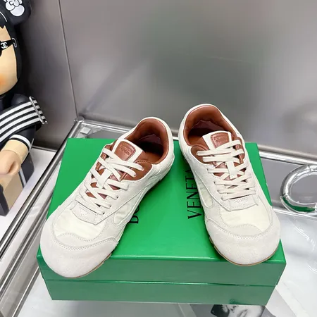ボッテガ ヴェネタ スニーカー