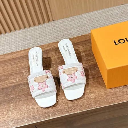 ルイヴィトン サンダル