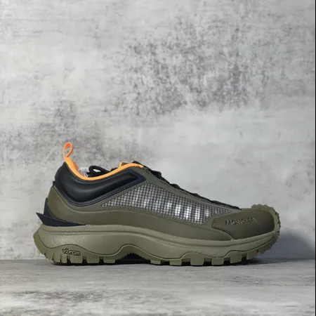 モンクレール スニーカー