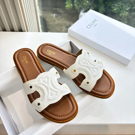 セリーヌ スリッパ