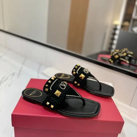 ヴァレンティノ スリッパ