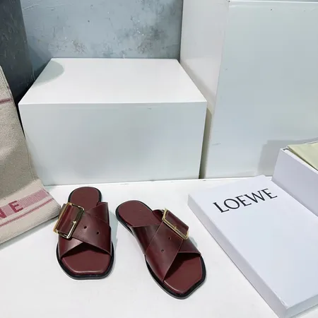 ロエベ スリッパ