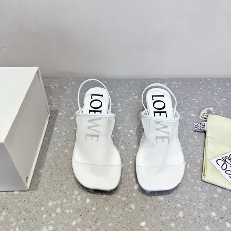 ロエベ サンダル