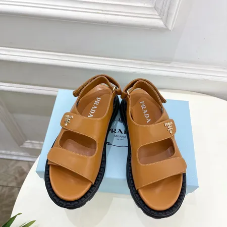 プラダ サンダル