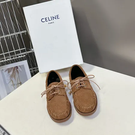 セリーヌ カジュアルシューズ