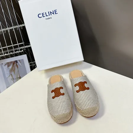 セリーヌ スリッパ