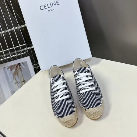 セリーヌ カジュアルシューズ