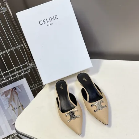 セリーヌ スリッパ