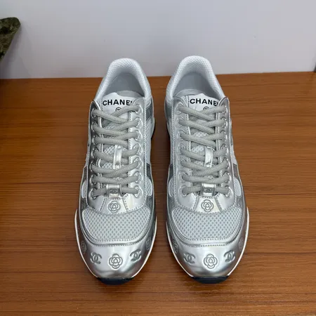 シャネル スニーカー