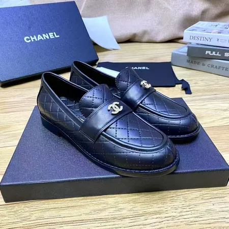 シャネル ビジネスシューズ
