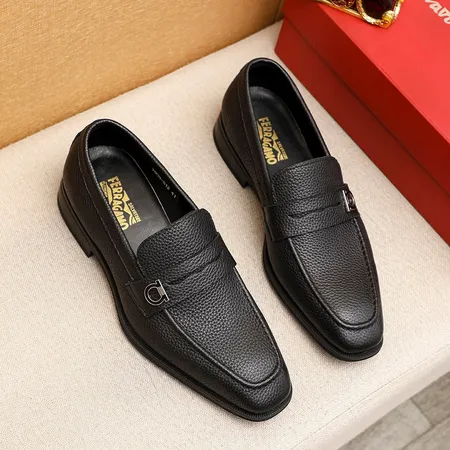 フェラガモ ビジネスシューズ