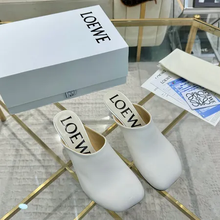 ロエベ サンダル