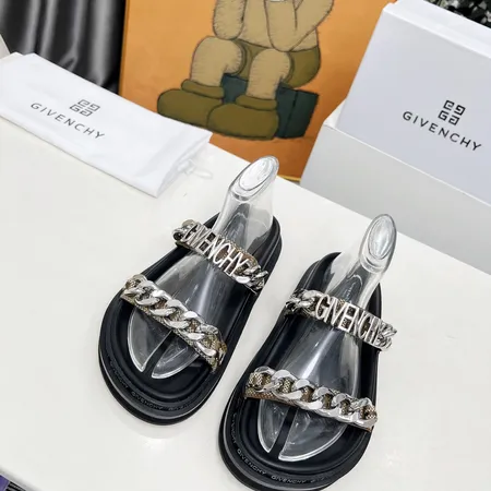 ジバンシィ スリッパ