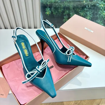 ミュウミュウ サンダル