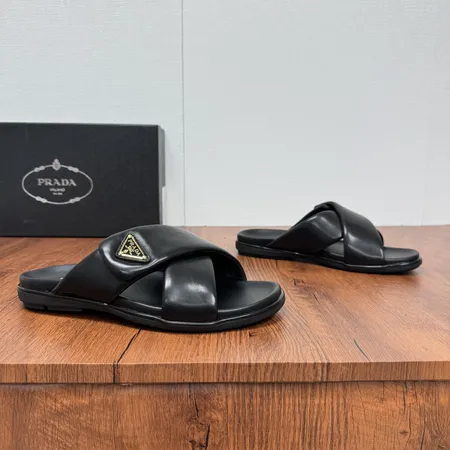プラダ スリッパ