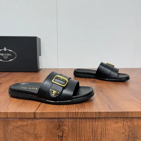 プラダ スリッパ