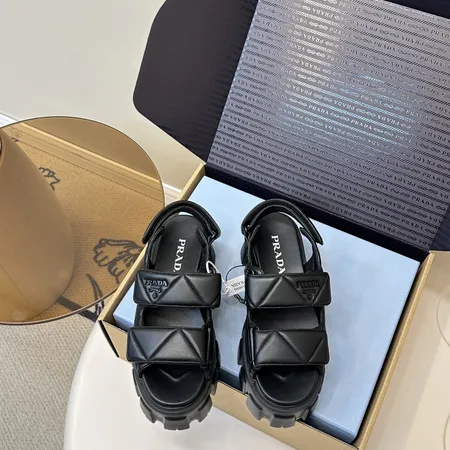 プラダ サンダル