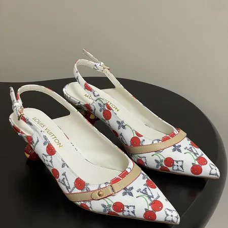 ルイヴィトン サンダル