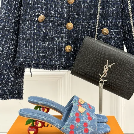 ルイヴィトン サンダル