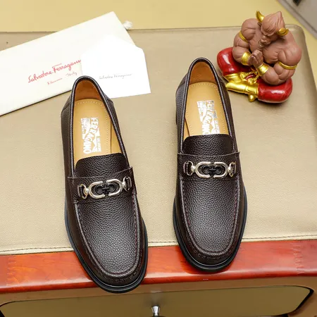 フェラガモ ビジネスシューズ