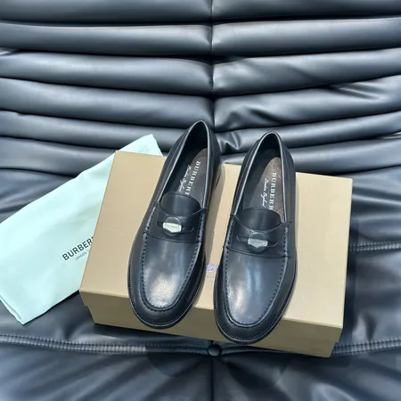 バーバリー ス ビジネスシューズ