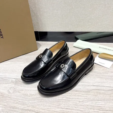 バーバリー ス ビジネスシューズ