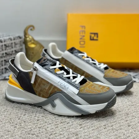 フェンディ スニーカー