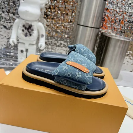 ルイヴィトン スリッパ