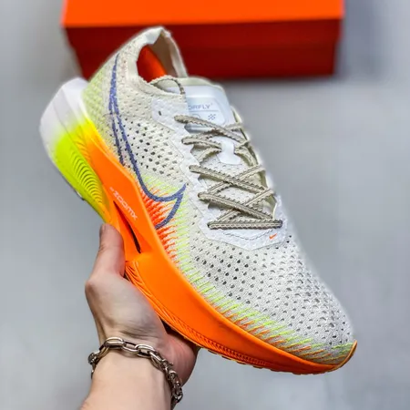 ナイキ スニーカー