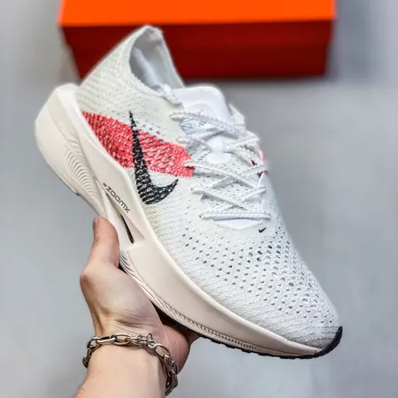 ナイキ スニーカー