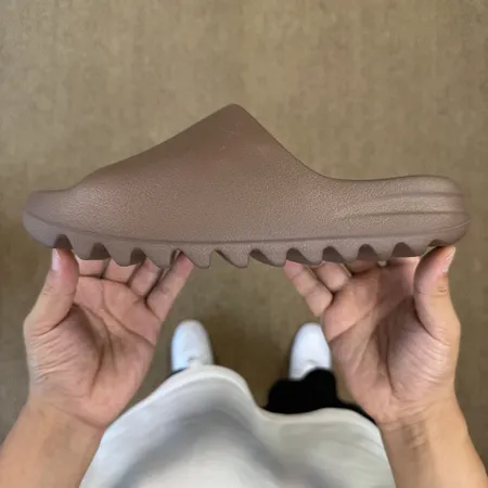 アディダス スリッパ