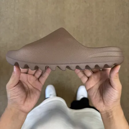 アディダス スリッパ