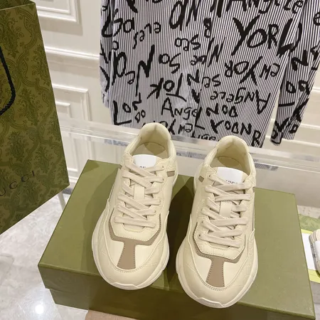 グッチ スニーカー